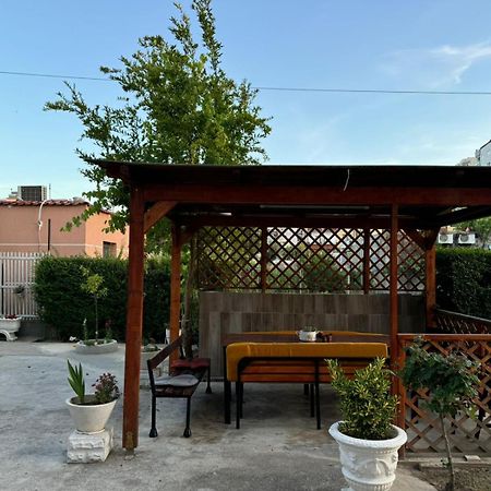 Guesthouse Novi Дуррес Екстер'єр фото